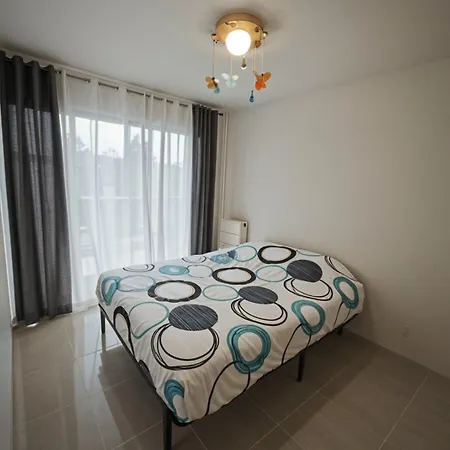 Large Cozy Apartamento Tours